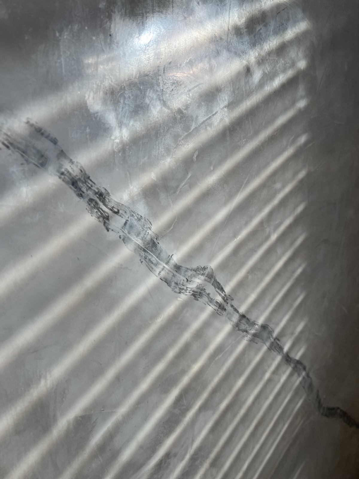 Soft grey marble finish